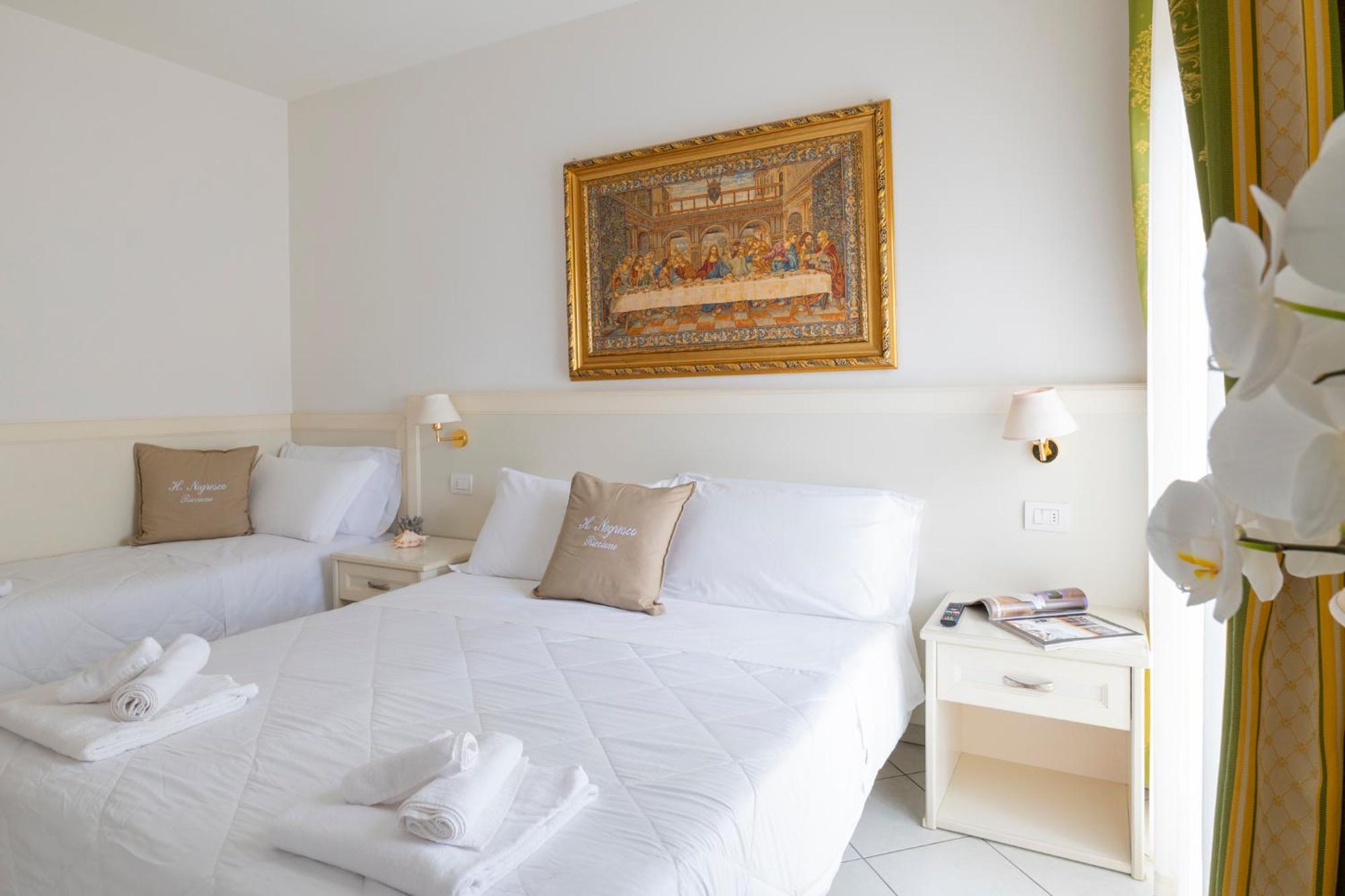 Hotel Negresco Riccione Esterno foto