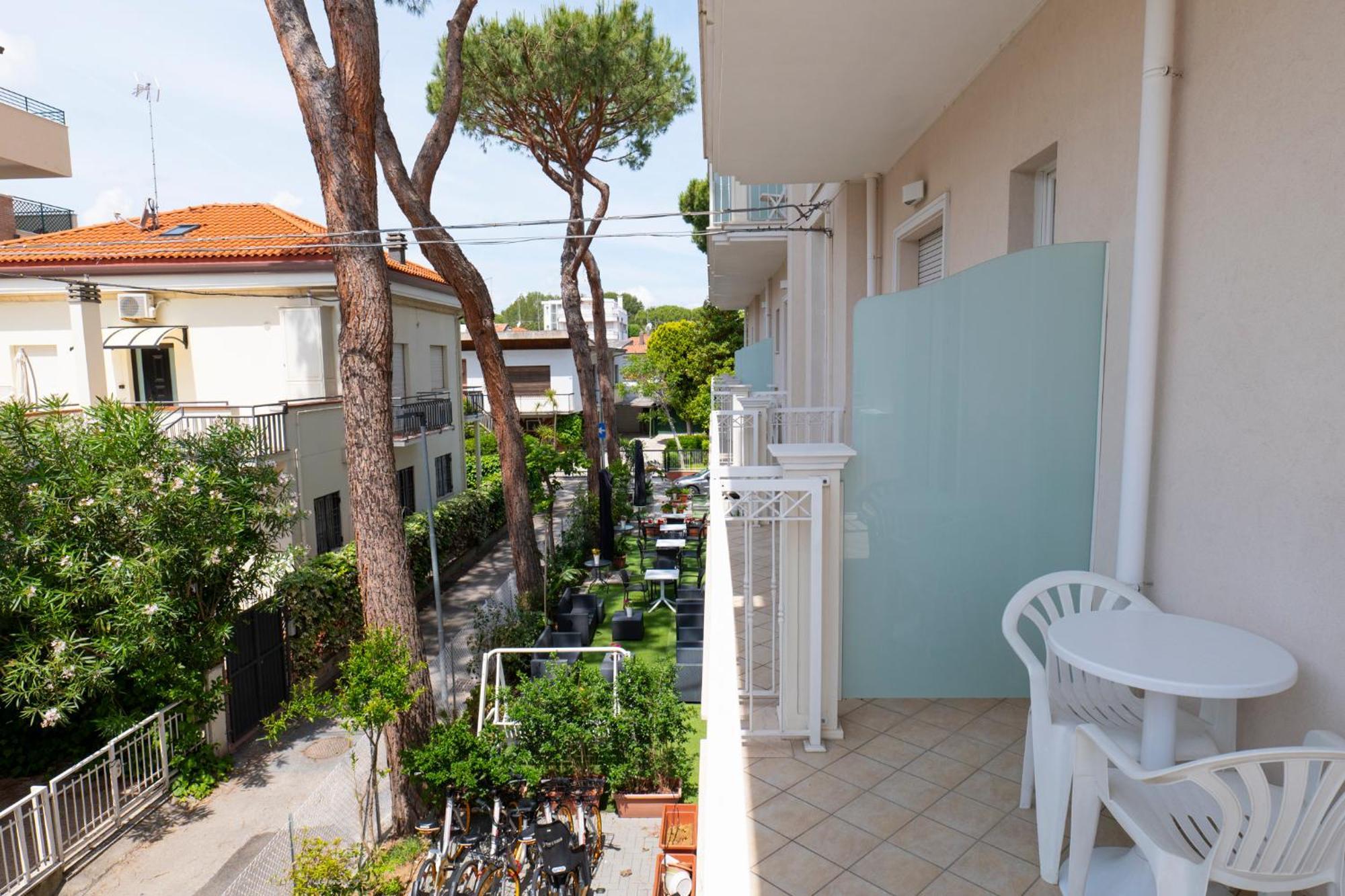 Hotel Negresco Riccione Esterno foto